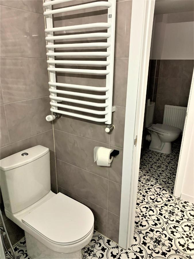 Glorious Apartment Near The Old City Leópolis Exterior foto