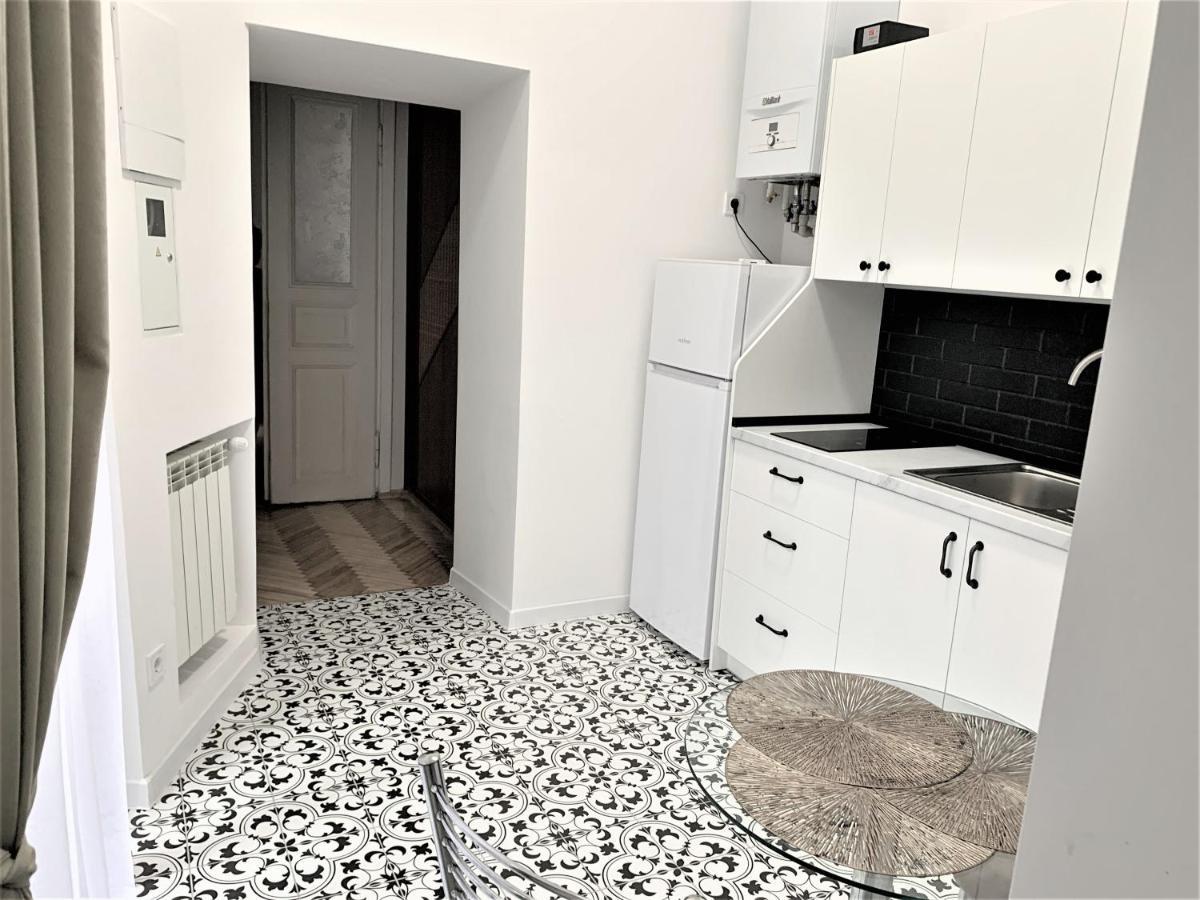 Glorious Apartment Near The Old City Leópolis Exterior foto